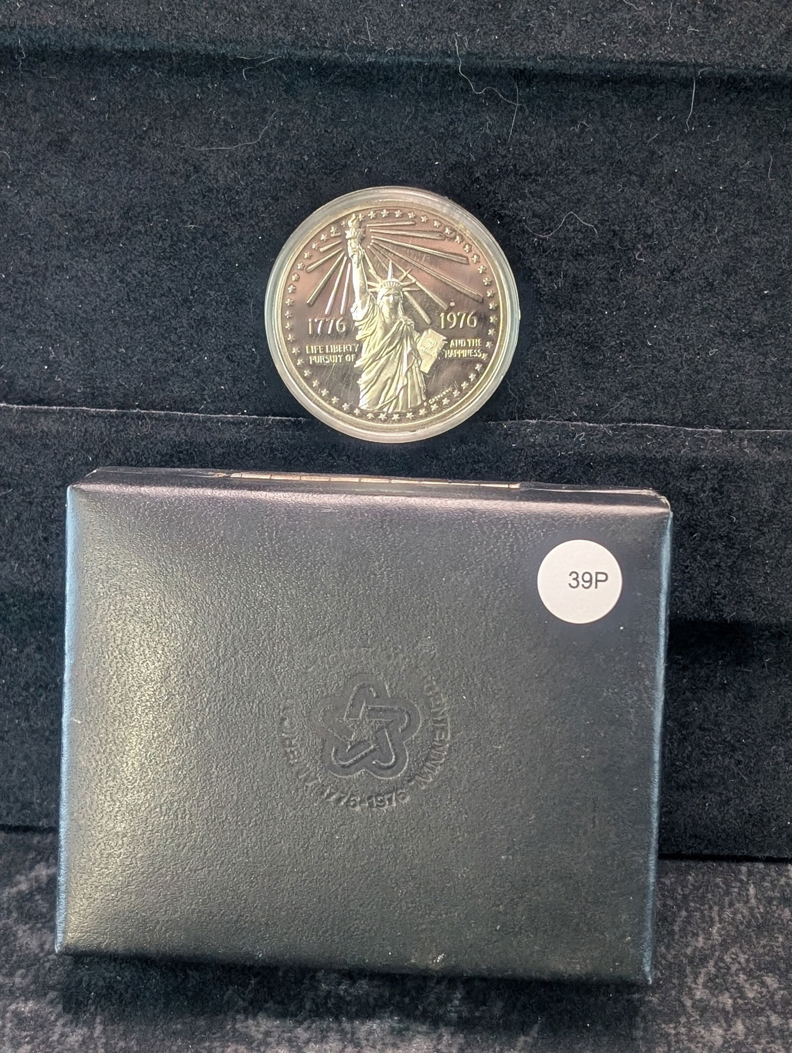 1976 Sterling Silver National Bicentennial Medal with Box, 1 Troy Ounce (1 of 3)