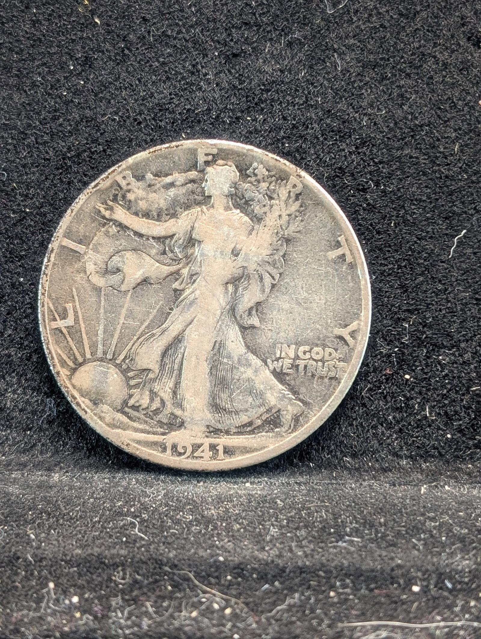 1941-D Walking Liberty Half Dollar. 90% Silver: 1941-D Walking Liberty Half Dollar. 90% Silver