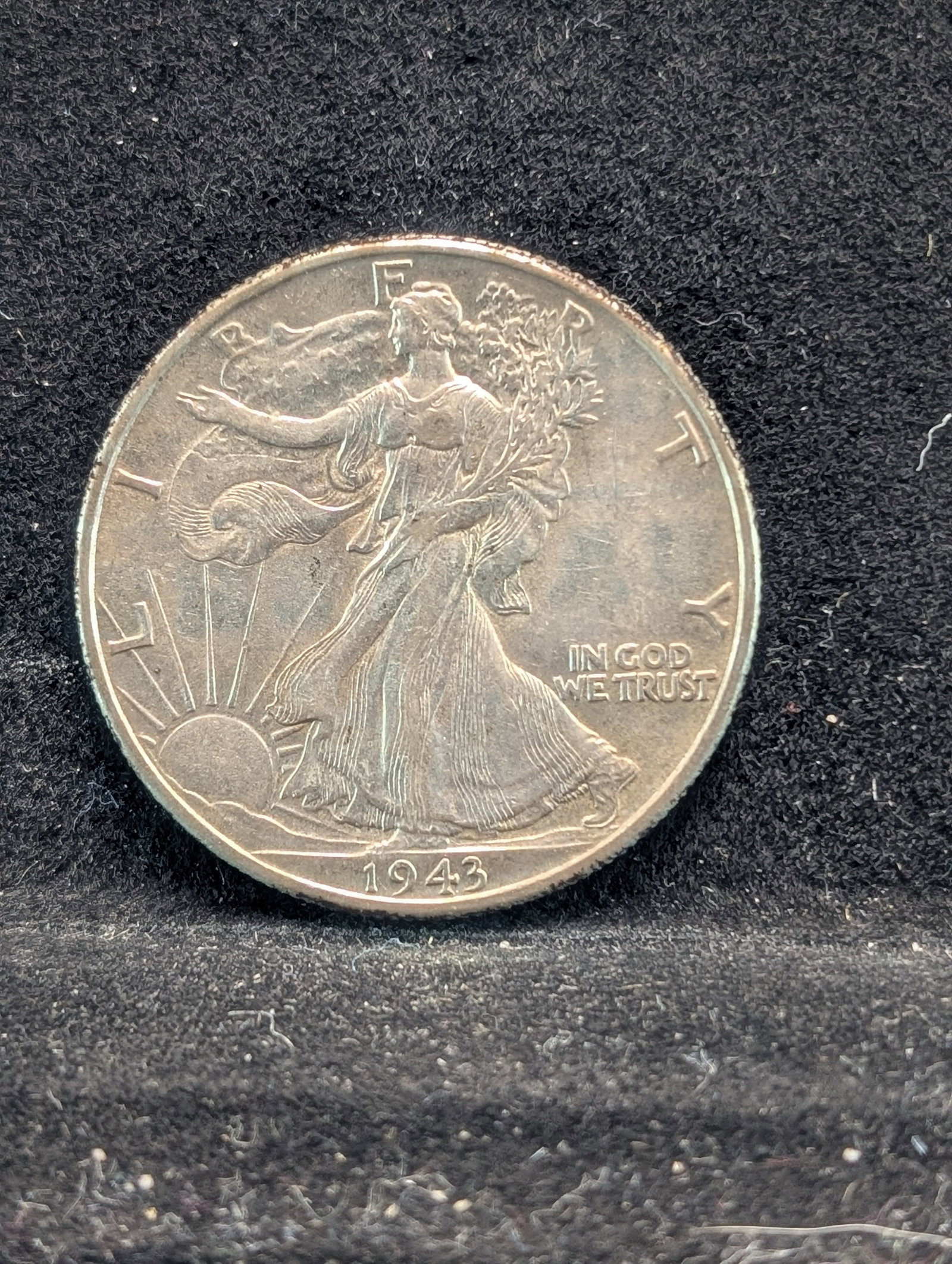 1943 Walking Liberty Half Dollar. 90% Silver: 1943 Walking Liberty Half Dollar. 90% Silver