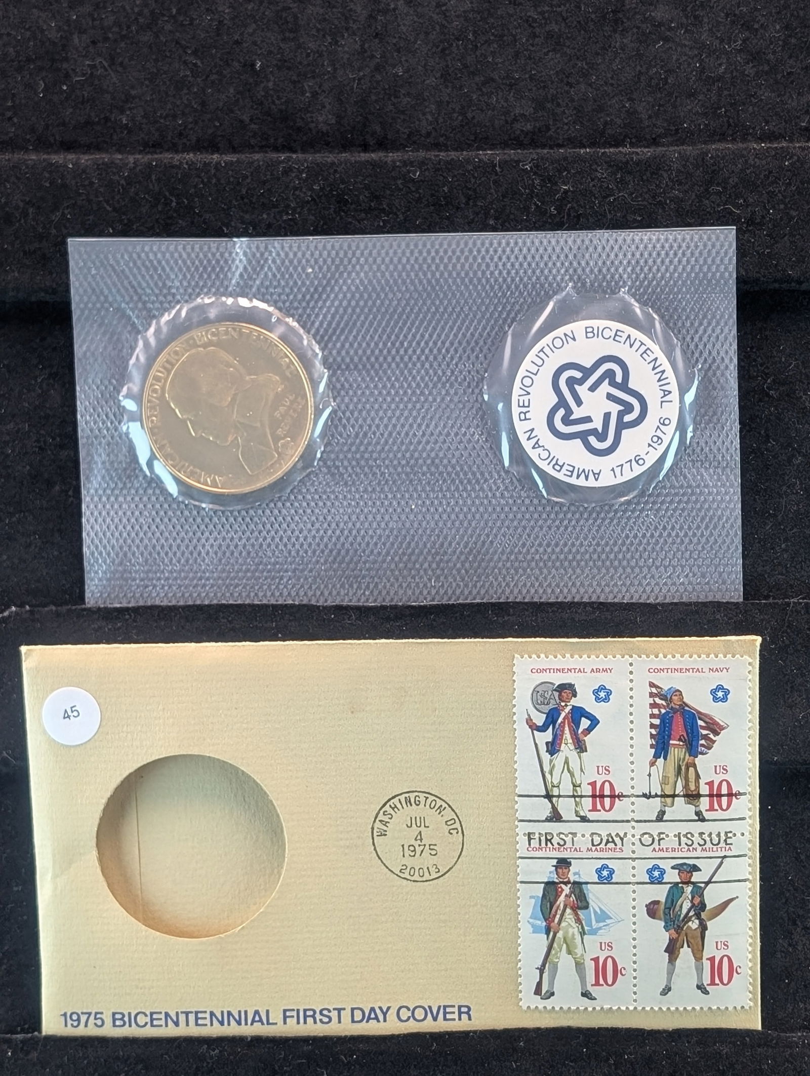 1975 Bicentennial First Day Cover Medal and Stamp Set (1 of 4)