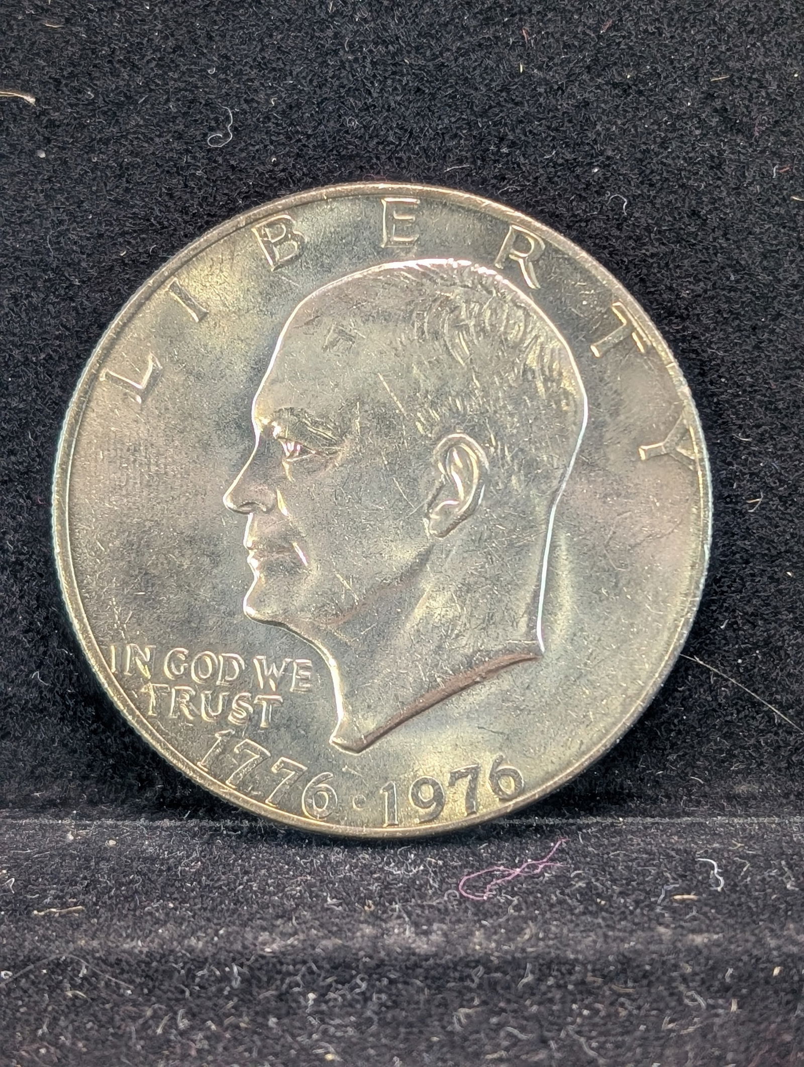 1976 Bicentennial Ike Dollar. UNC (1 of 2)