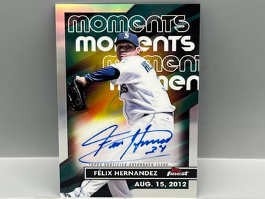 2023 Topps Finest Moments Felix Hernandez On Card Refractor Auto #FMA-FH