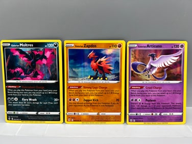 2021 Pokemon Evolving Skies Galarian Zapdos Holo #082/203, Galarian Moltres Holo #093/203, &