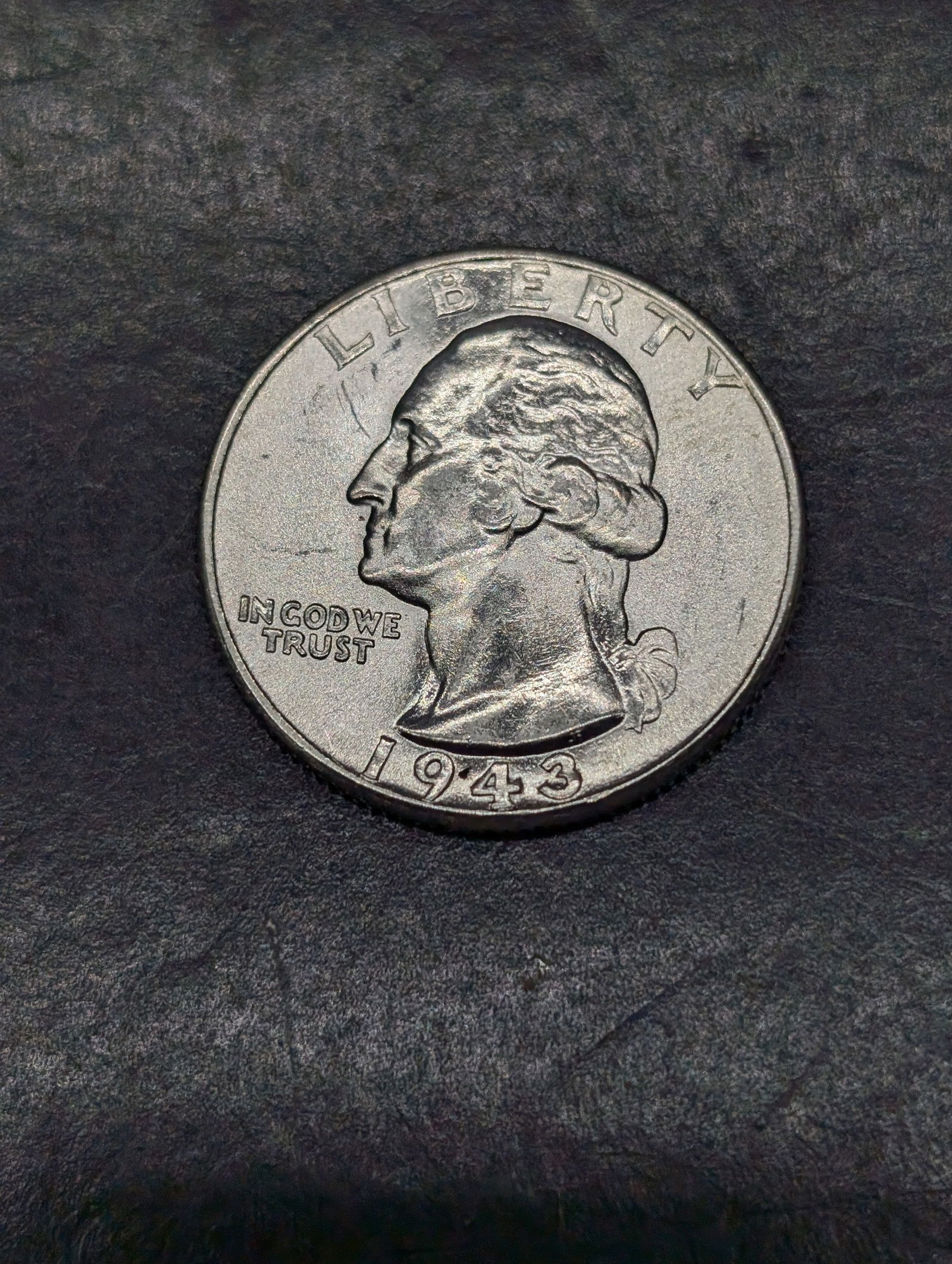 **UNC** 1943 Washington Silver Quarter (1 of 2)