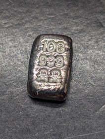 10 Grams .999 FINE SILVER Skull & Crossbones Designed Bullion Piece