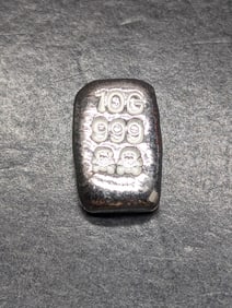 10 Grams .999 FINE SILVER Skull & Crossbones Designed Bullion Piece