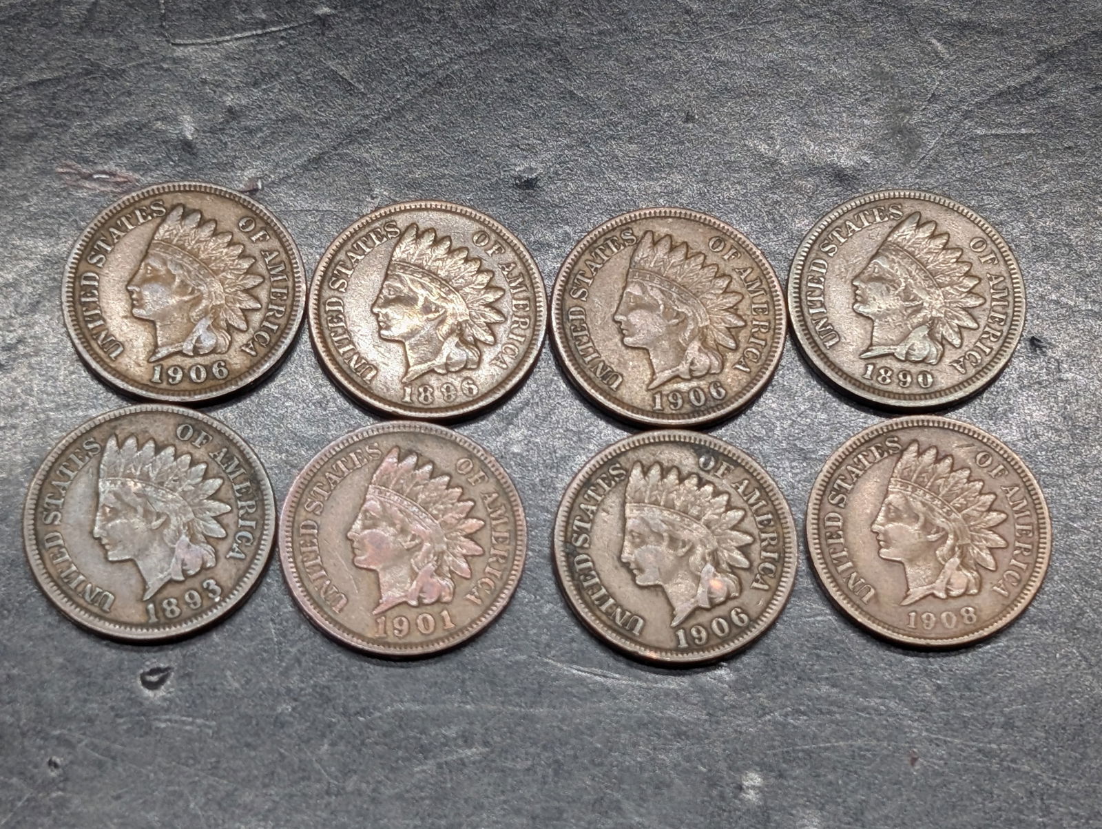 Lot of 8 Various Dated High Grade Indian Head Cents (1 of 4)