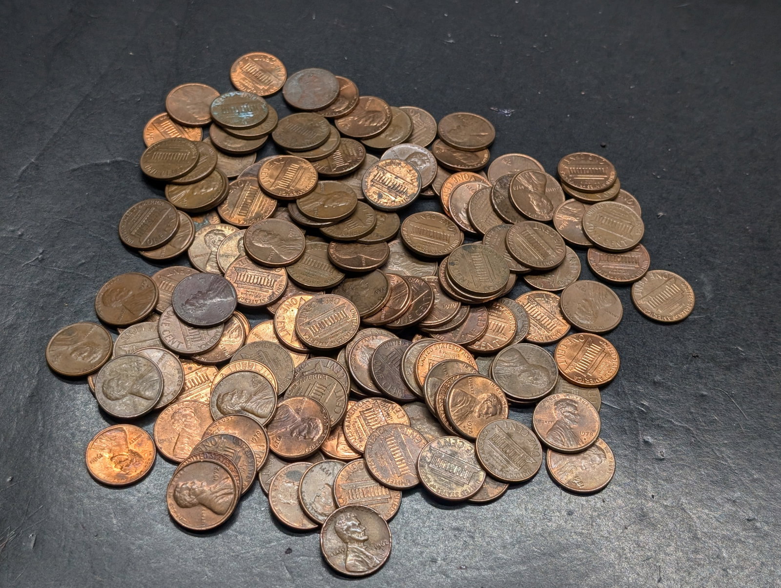 1 Lb. of 1981 & Earlier Copper Lincoln Cents: 1 Lb. of 1981 & Earlier Copper Lincoln Cents