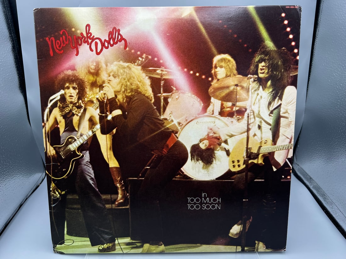 New York Dolls: In Too Much Too Soon (2014), USA/Canada pressing, reissue, pink vinyl (1 of 5)