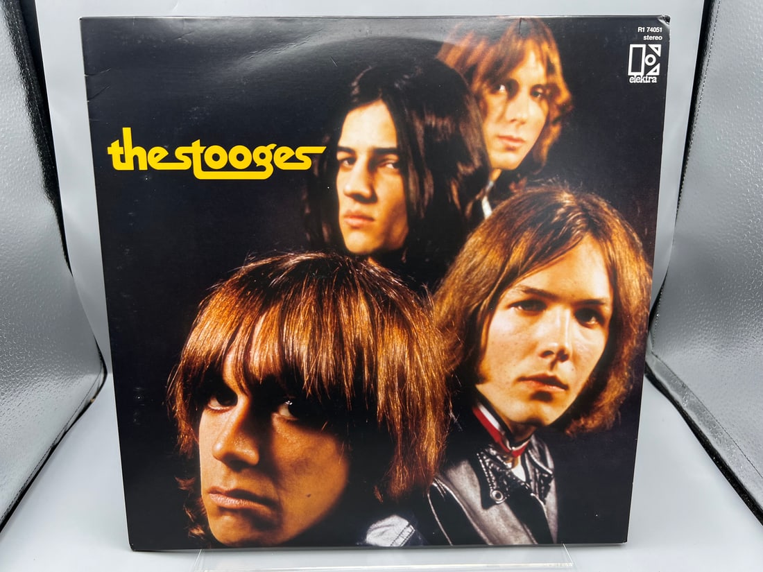 The Stooges: The Stooges - self-titled (2016), reissue: The Stooges: The Stooges - self-titled (2016), reissue - Records have not been tested by the auction house for play quality. All items are sold as is.