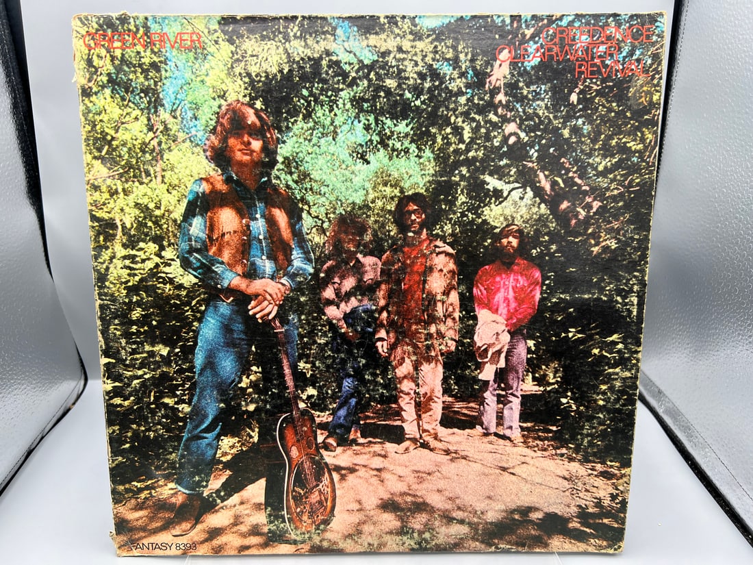 1969 Creedence Clearwater Revival Green River Vinyl Album - 8393: 1969 Creedence Clearwater Revival Green River Vinyl Album - 8393 - Records have not been tested by the auction house for play quality. All items are sold as is.