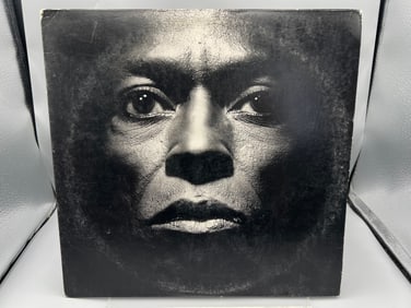 1986 Miles Davis Tutu Vinyl Album - 1-25490