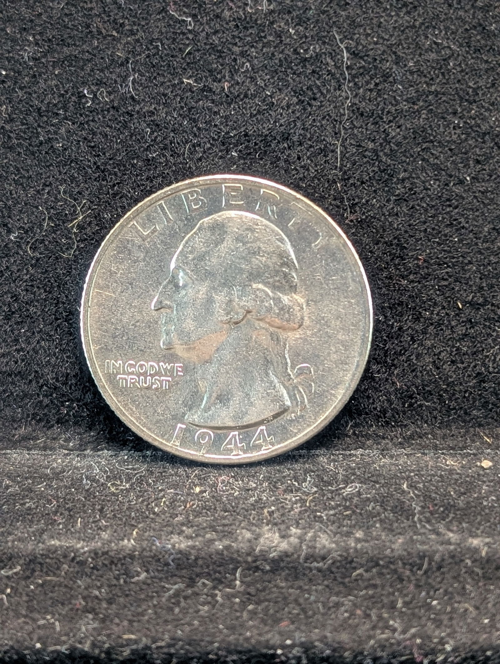 1944-S Washington Silver Quarter **AU/UNC** (1 of 2)