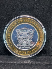 Limited Edition .999 FINE SILVER CENTER Treasure Island Casino $10 Gaming Token in Capsule