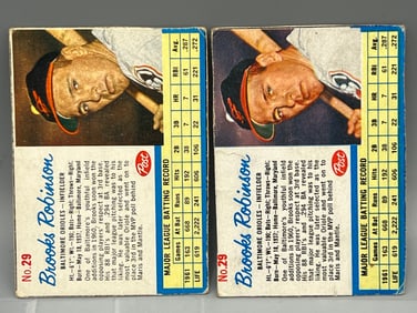 Lot of (2) 1962 Post Cereal Brooks Robinson #29