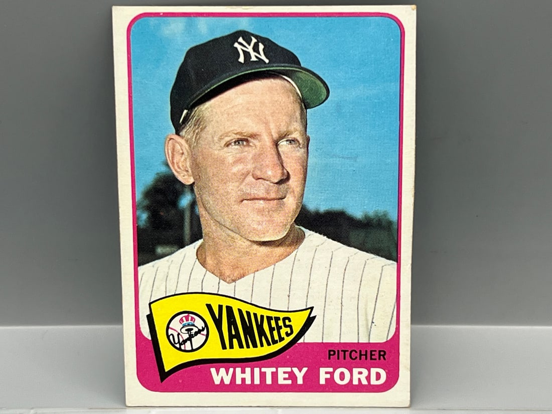 1965 Topps #330 Whitey Ford - HOF - Yankees: 1965 Topps #330 Whitey Ford - HOF - Yankees
