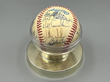 1985 World Series Champions Kansas City Royals Team Signed OAL Baseball - George Brett, Bret