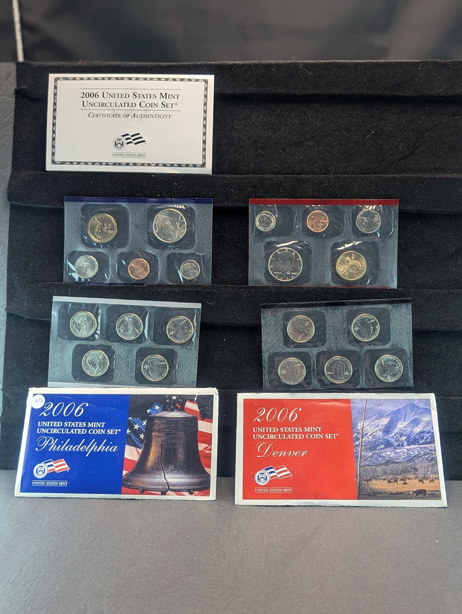 2006 P&D US Mint Uncirculated Coin Set. OGP (1 of 7)