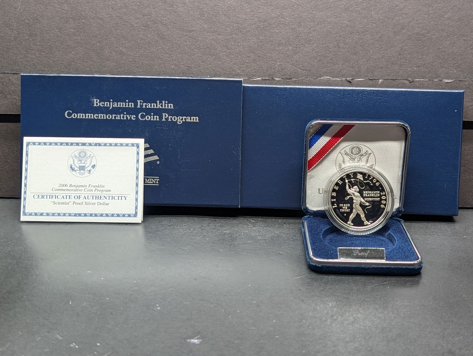 2000-P PROOF Benjamin Franklin "Scientist" Commem Silver Dollar in OGP w/ COA (1 of 4)