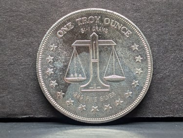 1 Oz. .999 FINE SILVER American Eagle Designed Round
