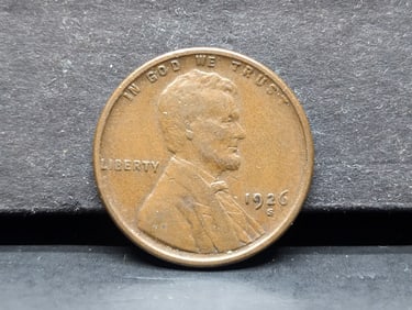 1926-S Lincoln Cent. EF. Hard to find semi-key.