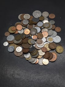 16 Ounces plus foreign coins. Older Mix.