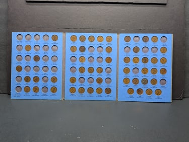 Partial Lincoln Set from 1909 to 1940 in Whitman Folder. 52 coins with a few better dates: 13 from
