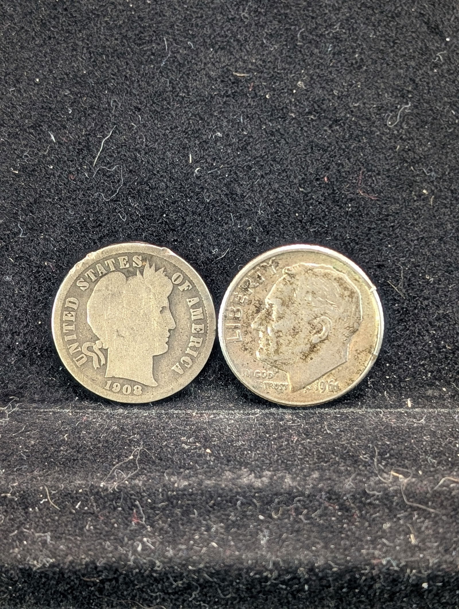 1908 Barber Dime & 1961-D Roosevelt Dime. 90% Silver. (1 of 2)