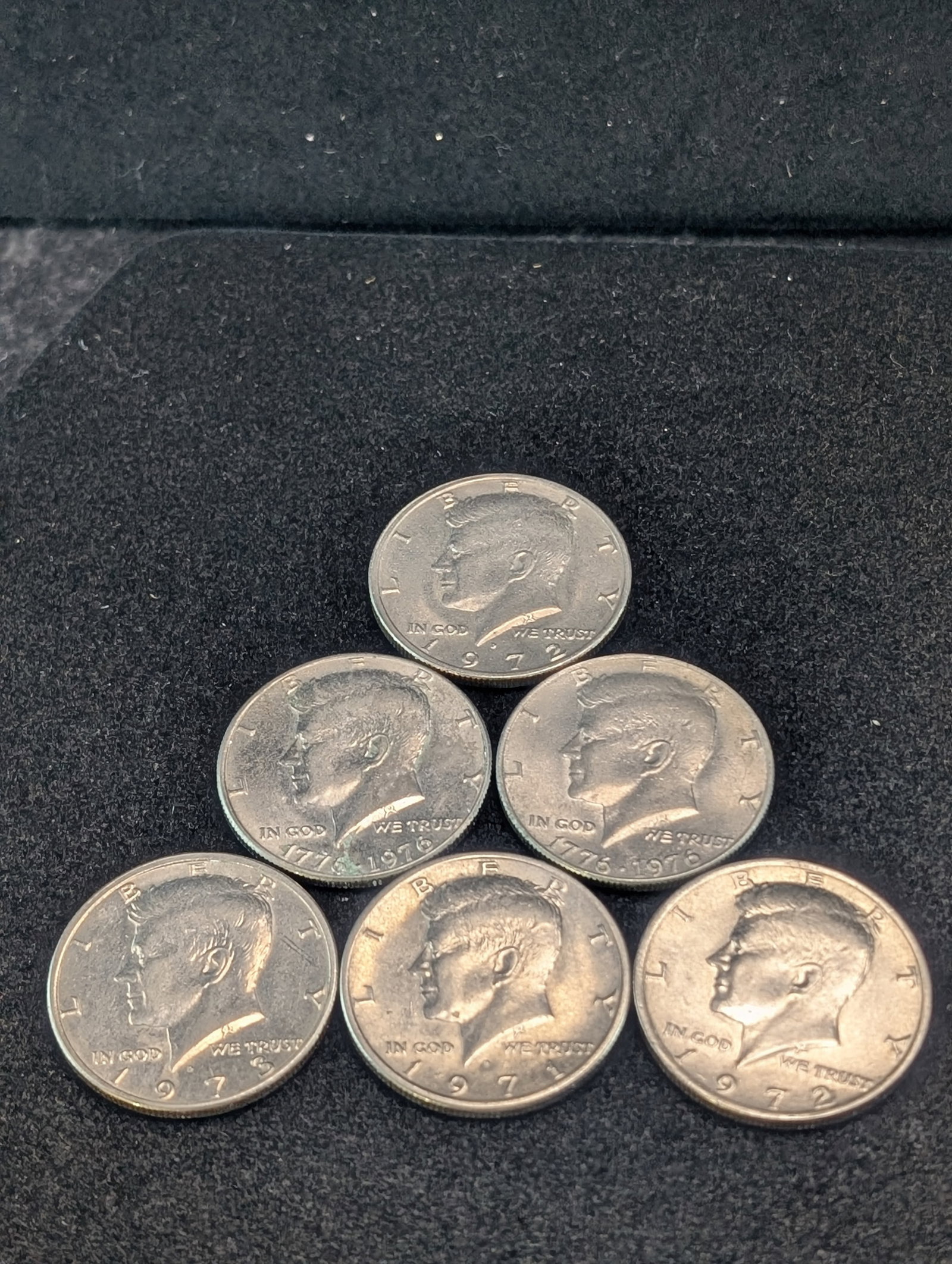 1971-D, 1972 P&D, 1973-D, & (2) 1976-P Kennedy Half Dollars: 1971-D, 1972 P&D, 1973-D, & (2) 1976-P Kennedy Half Dollars