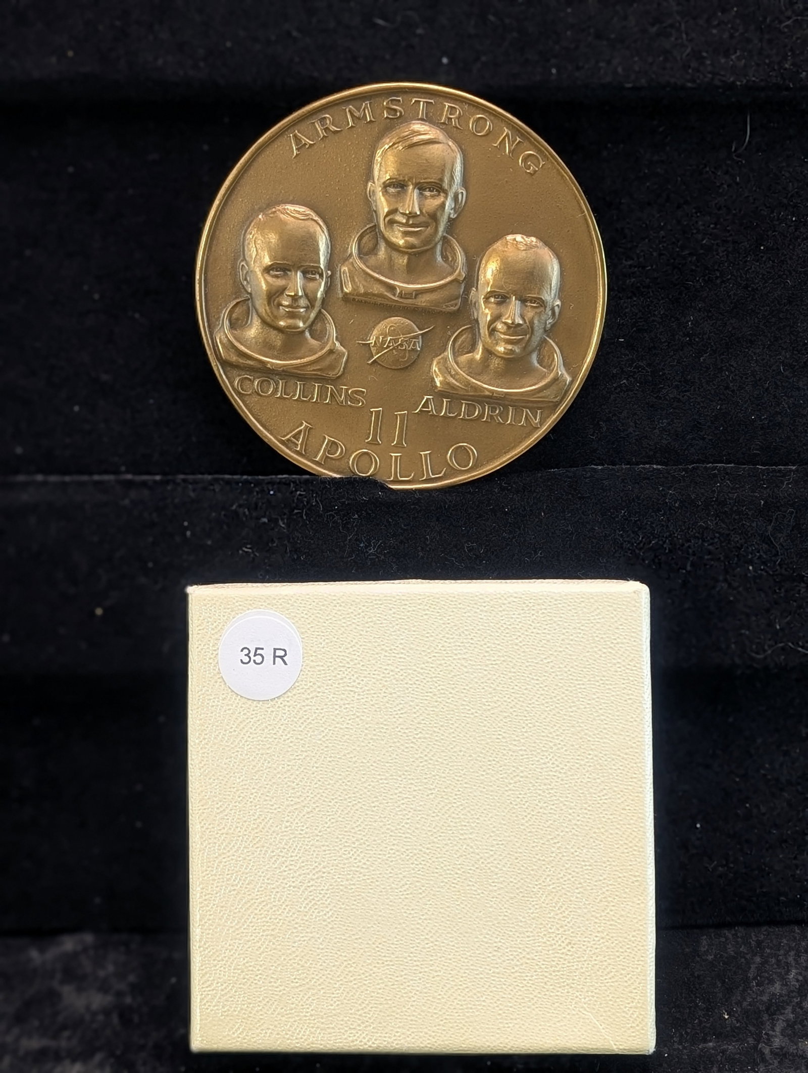 Apollo 11 Metallic Art Co. Bronze Medal 113 grams: Apollo 11 Metallic Art Co. Bronze Medal 113 grams
