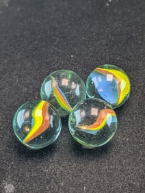 4- Shooter Cat Eyes; Mint