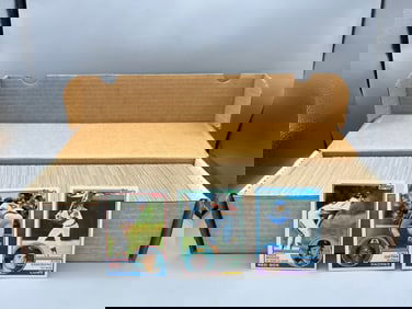 1983 Topps Baseball Complete Set W/ Wade Boggs RC, Tony Gwynn RC, & Ryne Sandberg RC