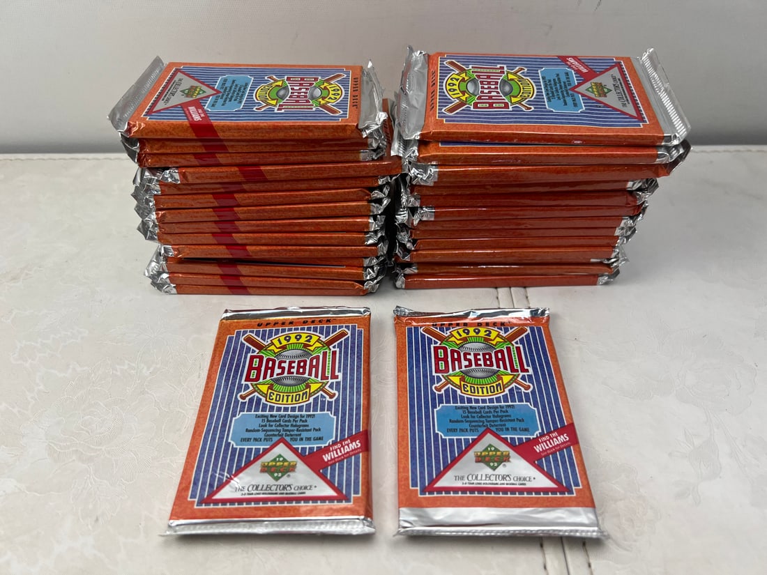 Lot of (25+) 1992 Upper Deck Baseball Sealed Wax Packs (1 of 2)