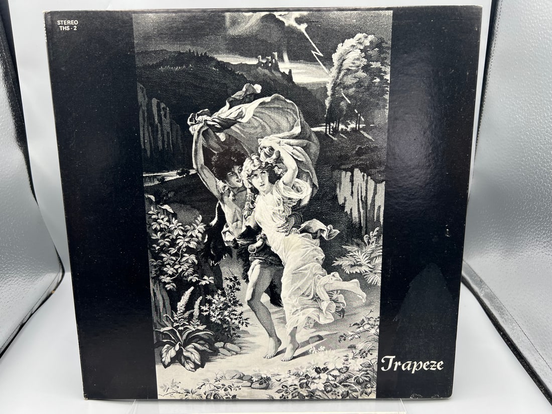 1970 Trapeze Self Titled Vinyl Album - THS-2: 1970 Trapeze Self Titled Vinyl Album - THS-2 - Records have not been tested by the auction house for play quality. All items are sold as is.