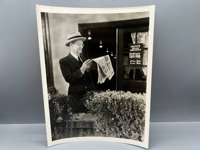 1932 MGM The Washington Masquerade Original 8x10 Publicity Movie Still W/ Blurb On Back - MG21237 -: 1932 MGM The Washington Masquerade Original 8x10 Publicity Movie Still W/ Blurb On Back - MG21237 - Lionel Barrymore