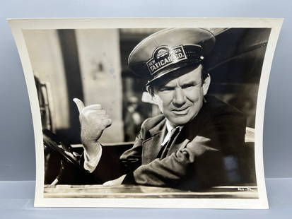 1935 MGM Here Comes The Band 8x10 Publicity Movie Still - 860-51 - Ted Healy: 1935 MGM Here Comes The Band 8x10 Publicity Movie Still - 860-51 - Ted Healy
