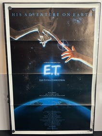 1982 E.T. The Extra Terrestrial #820073 Original 27x41 Folded One Sheet Theatrical Movie Poster