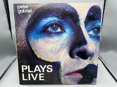 1983 Peter Gabriel Plays Live Vinyl Album - 2GHS 4012