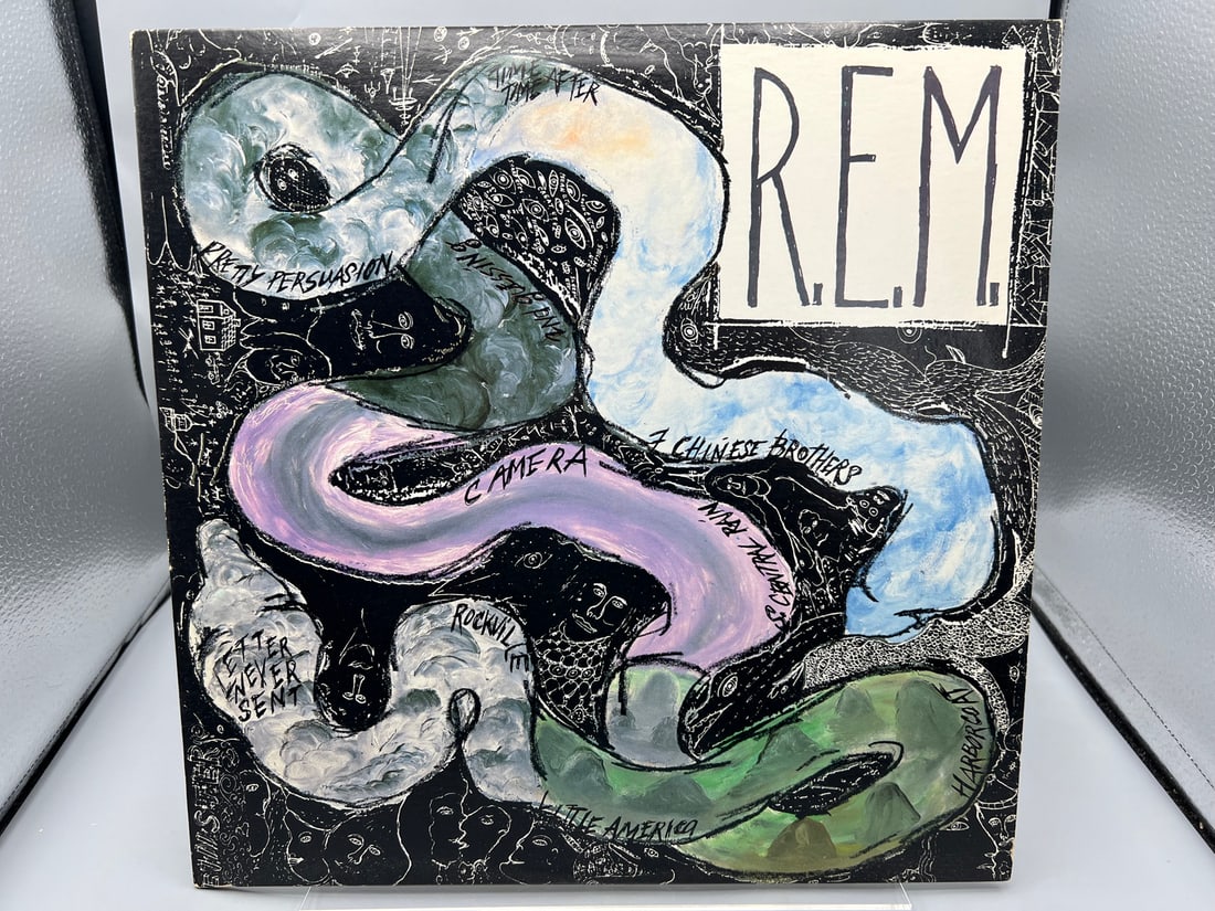 1984 R.E.M. Reckoning Vinyl Album - SP-70044: 1984 R.E.M. Reckoning Vinyl Album - SP-70044- Records have not been tested by the auction house for play quality. All items are sold as is.