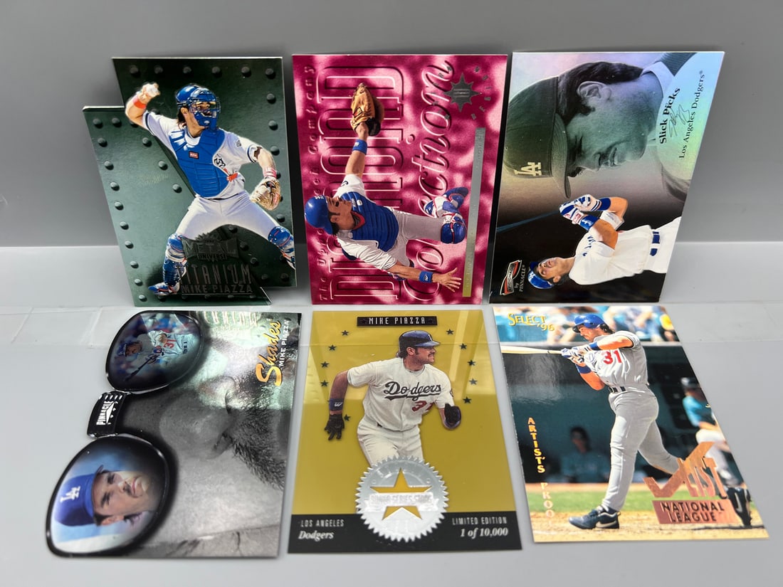 Lot of (6) 1990s Mike Piazza Baseball Insert/Parallel Cards - Varying Conditions (1 of 2)