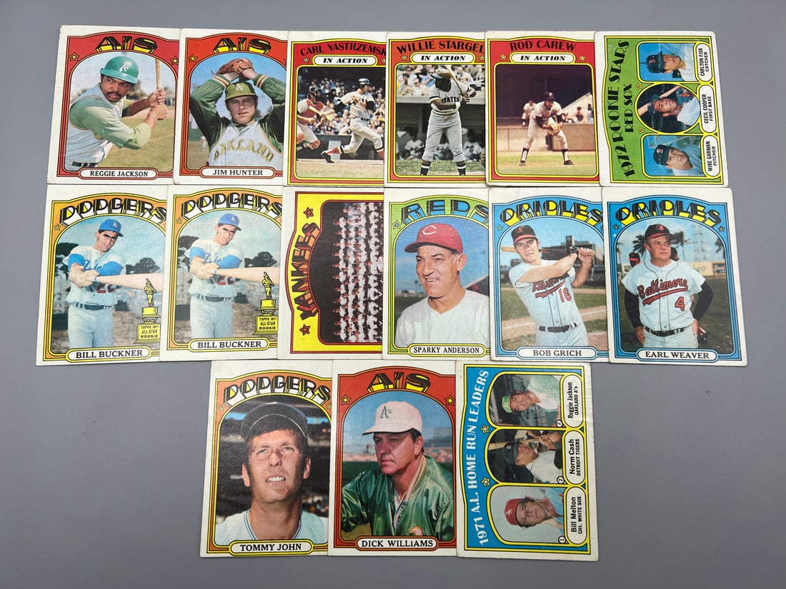 Lot of (15) 1972 Topps Baseball Cards W/ Many Stars - Varying Conditions (1 of 4)