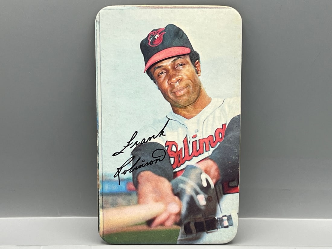 1970 Topps Super Frank Robinson #37: 1970 Topps Super Frank Robinson #37