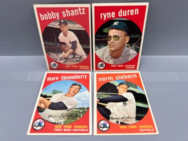 Lot of (4) 1959 Topps New York Yankees Baseball Cards - Varying Conditions