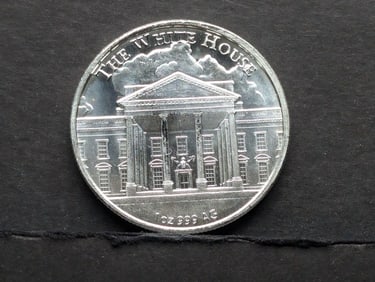 .999 One Ounce Silver Round Donald Trump On Obverse, White House On Reverse