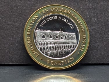 Limited Edition .999 Fine SILVER Center - Venetian CAsino $10 Gaming Token in Capsule