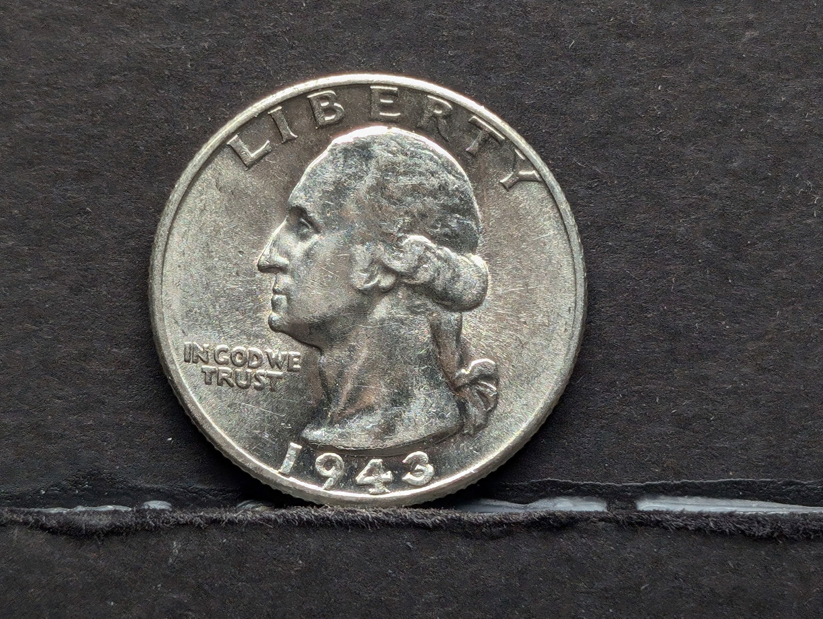 1943 Washington Silver Quarter **BU** (1 of 2)