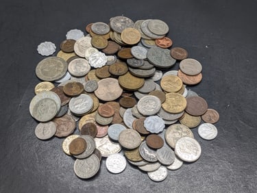Bag of 1.4 Lbs.. of Various Vintage & Modern World Coins