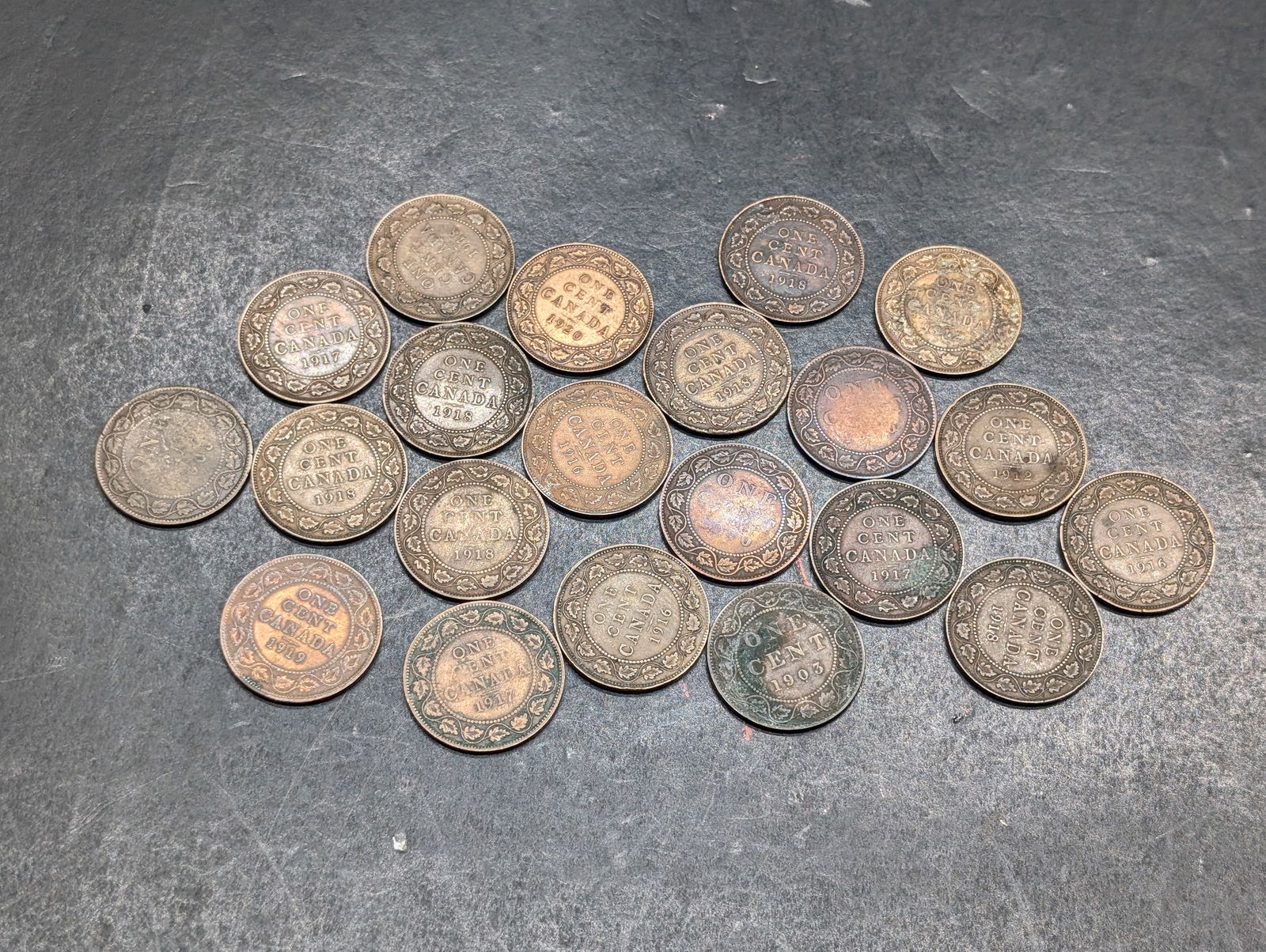 Group of 21 Canadian Large Cents. Some very nice coins. (1 of 5)