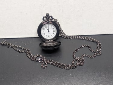 Donald Trump Patriotic Pocket Watch w/Chain. Working