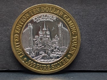 Limited Edition .999 FINE SILVER CENTER Excalibur Casino $10 Gaming Token in Capsule